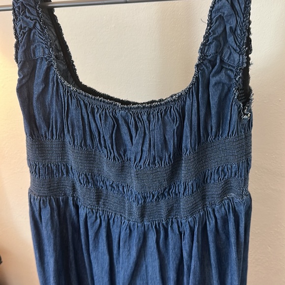 Medium Denim Sleeveless Smocked Maxi Dress - Picture 4 of 6